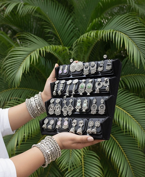16 PC OXIDISED JHUMKA SET + FULL BLACK BOX